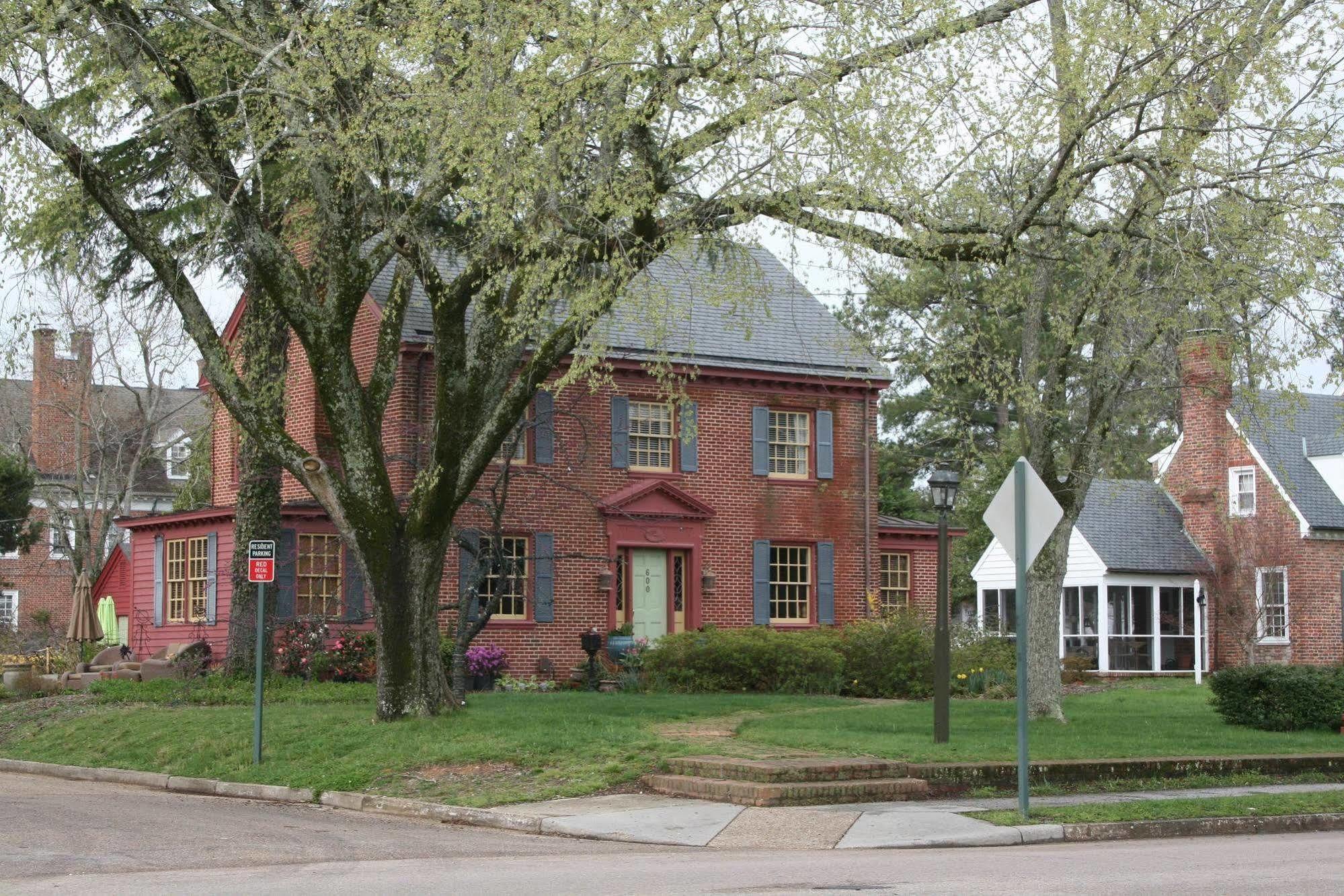 Williamsburg Manor B&B Exterior photo